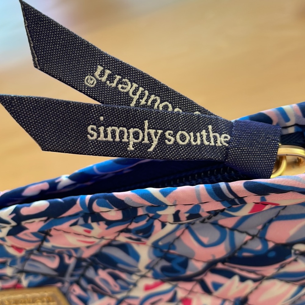 NWOT. Simply Southern cosmetic bag. - Picture 3 of 4